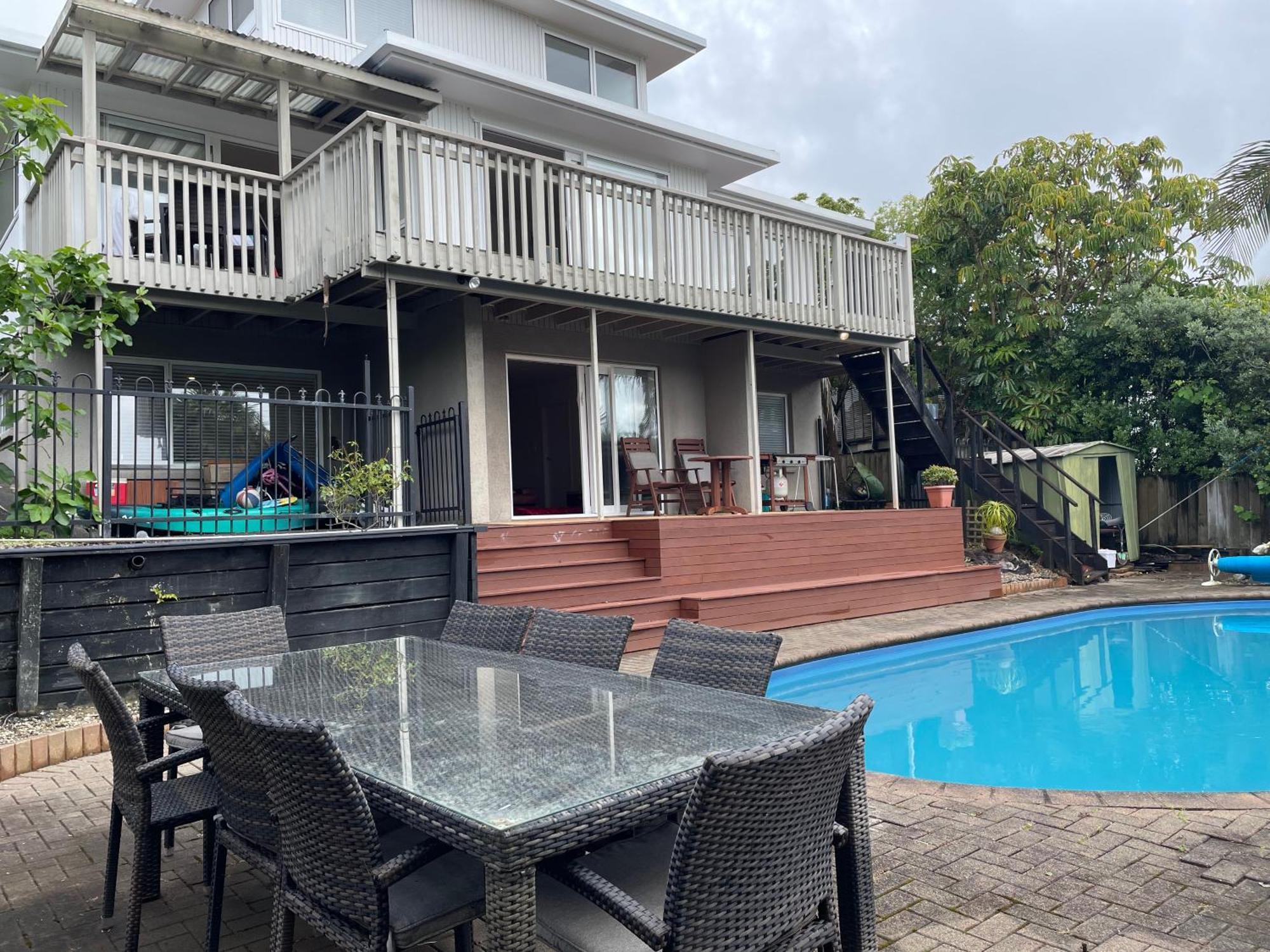 Apartment Pool Side Flat Mairangi Bay *
